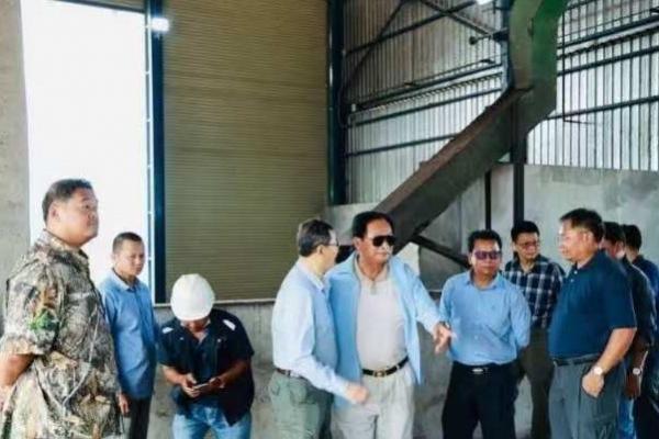  蒙乐迪公爵考察西港油棕产业