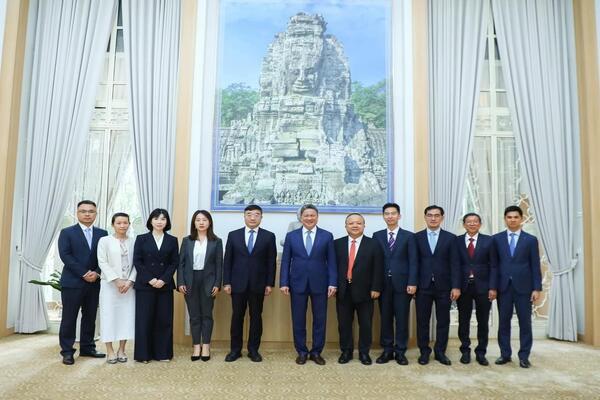 大型国企赴柬考察 深耕航空水务新能源智慧农业合作