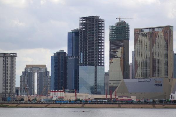 柬埔寨政府拟定《产业法》