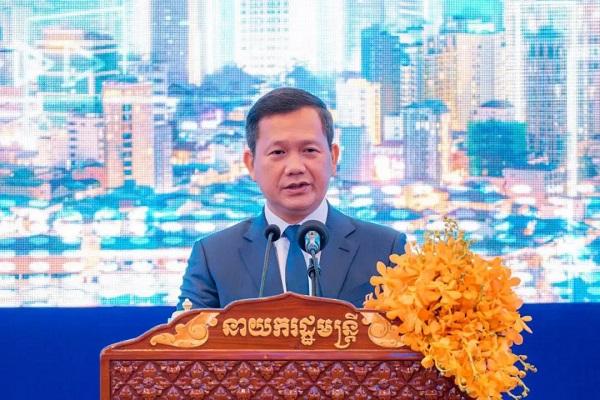 总理主持，柬埔寨首届数字政府论坛开幕