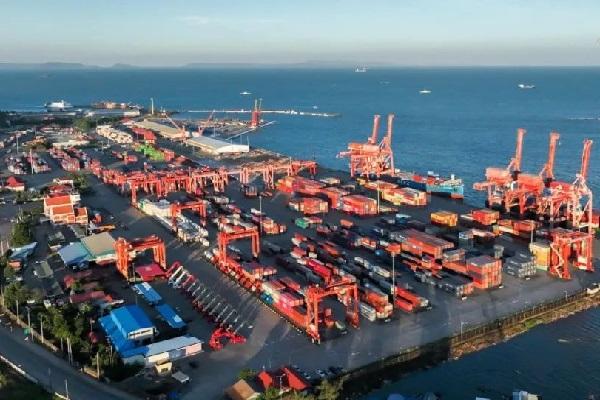 西哈努克自治港将成为柬埔寨深水港航运枢纽