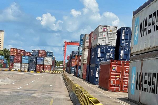 西哈努克港1至4月收入增幅24.4%