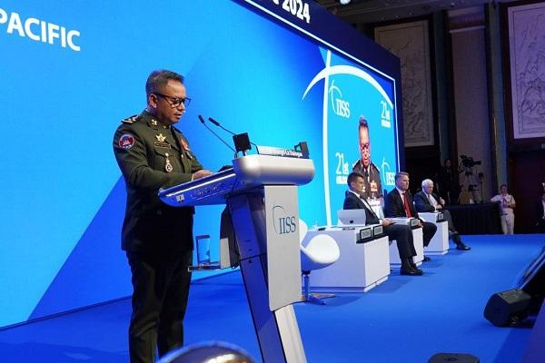 狄西哈副总理出席在新加坡举行的第21届香格里拉对话会