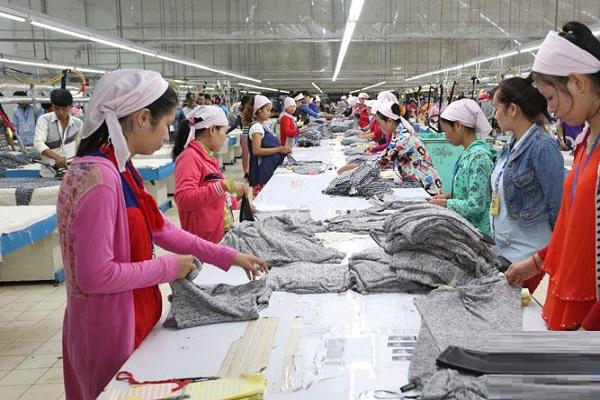 柬埔寨1至5月服装类产品出口近50亿美元