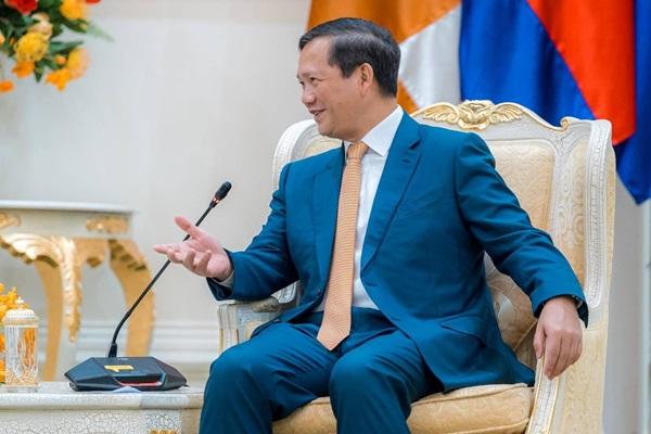 柬埔寨总理洪玛耐亲王致函美国总统特朗普提议就柬埔寨对美出口关税问题进行磋商