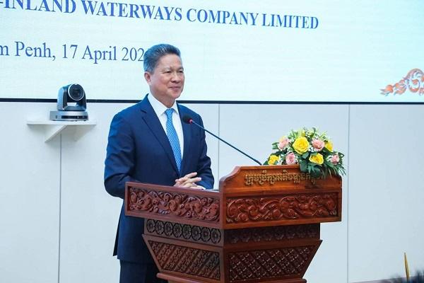 柬中正式签署有关“德崇扶南综合水利项目”的公私合营合同和相关文件