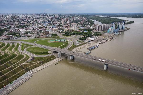 柬埔寨将2025年经济增长预期下调至5%