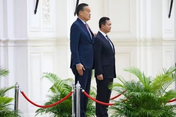 洪玛耐与安华通话，请求干预柬泰边境局势