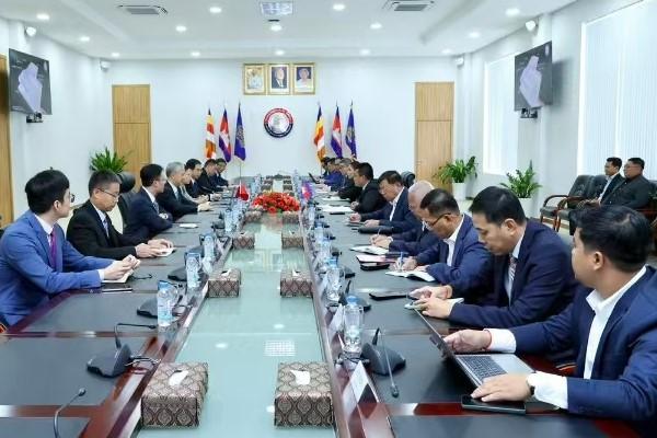 柬中携手，共推扶南德崇综合水利项目