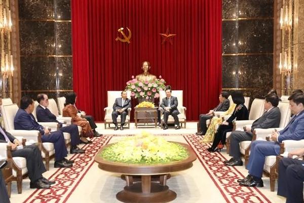 柬越共商机制，扭转投资放缓