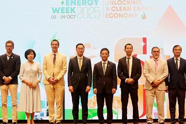 柬工业部长：清洁能源重塑国家竞争力