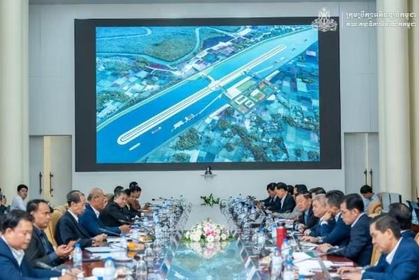 柬埔寨发展理事会审议13亿新投资项目