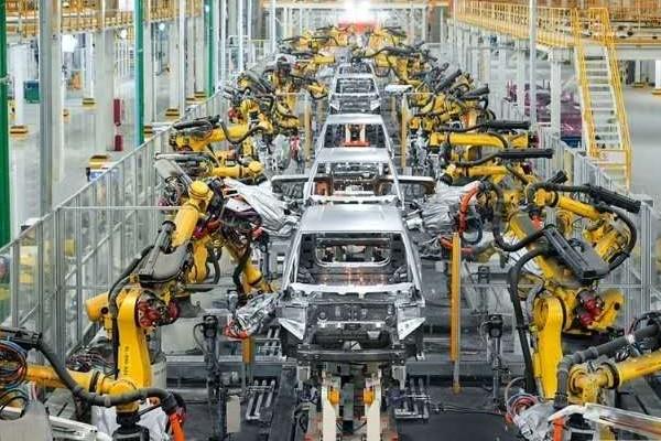 比亚迪柬电动汽车组装厂于12月12日落成