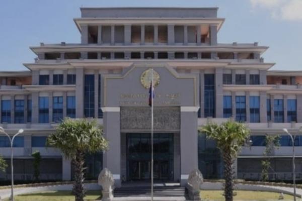 柬埔寨强化跨部门联动抵抗全球金融风险