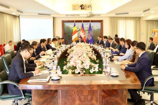 柬埔寨筹备国家环境日 聚焦零废弃