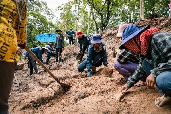 吴哥遗址发掘出新成果，再现千年水利工程