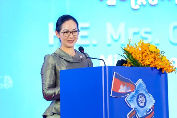 持续完善数字贸易政策体系加速电商行业规范化发展